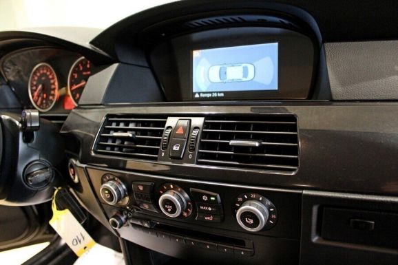 BMW 5 серии, 2.5 л, АТ, 2010 фото 9