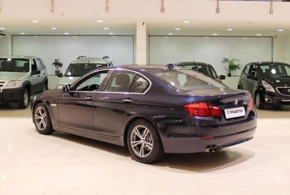 BMW 5 серии, 2.0 л, АТ, 2012 фото 4