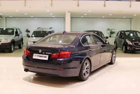 BMW 5 серии, 2.0 л, АТ, 2012 фото 6