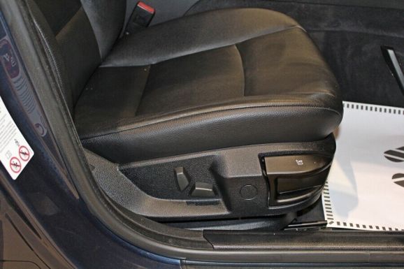 BMW 5 серии, 2.0 л, АТ, 2013 фото 1