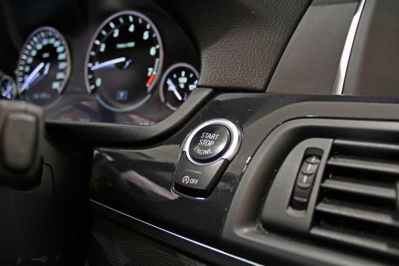 BMW 5 серии, 2.0 л, АТ, 2013 фото 10