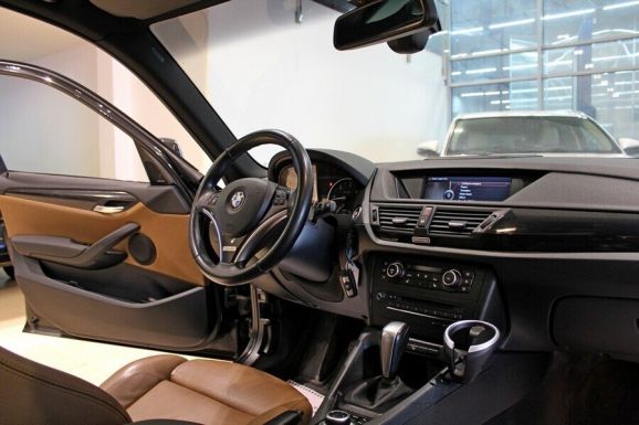 BMW X1, 2.0 л, АТ, 2010 фото 7