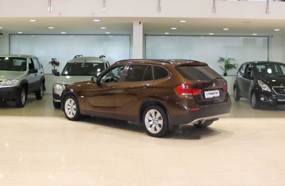 BMW X1, 2.0 л, АТ, 2011 фото 5