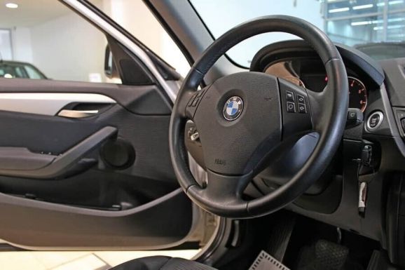 BMW X1, 2.0 л, АТ, 2013 фото 10
