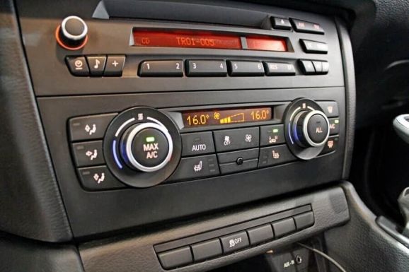 BMW X1, 2.0 л, АТ, 2013 фото 2