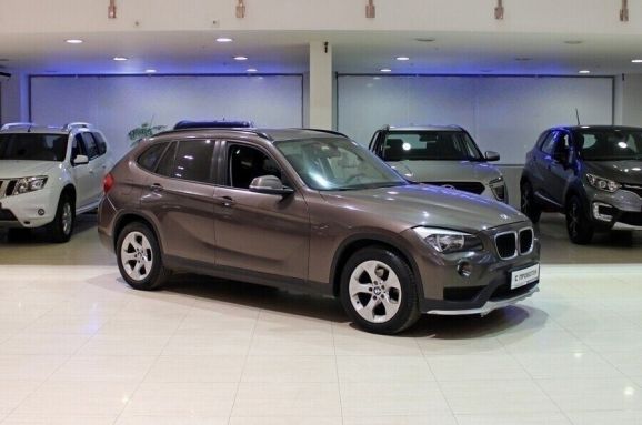 BMW X1, 2.0 л, АТ, 2014 фото 4