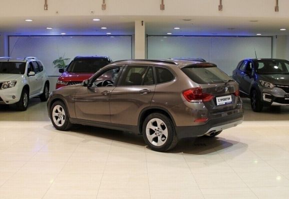 BMW X1, 2.0 л, АТ, 2014 фото 5