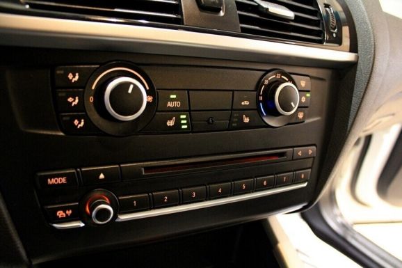 BMW X3, 2.0 л, АТ, 2012 фото 1