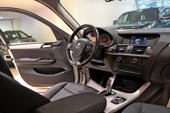 BMW X3, 2.0 л, АТ, 2011 фото 7