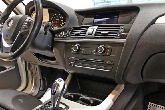 BMW X3, 2.0 л, АТ, 2014 фото 9