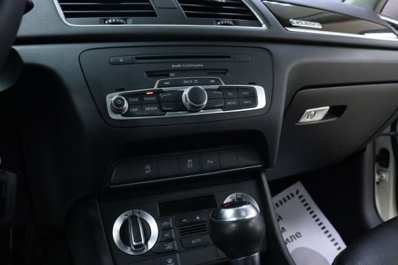 Audi Q3, 2.0 л, Робот, 2014 фото 1