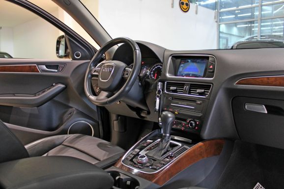 Audi Q5, 2.0 л, Робот, 2010 фото 7