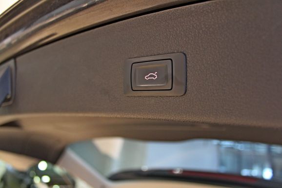 Audi Q5, 2.0 л, Робот, 2010 фото 1