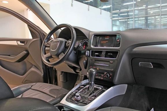 Audi Q5, 2.0 л, Робот, 2011 фото 7