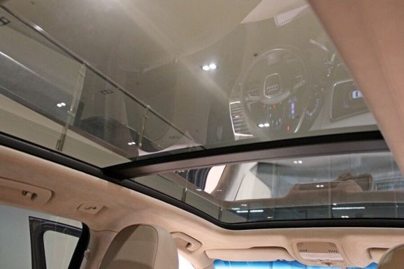 Audi Q5, 2.0 л, Робот, 2011 фото 8