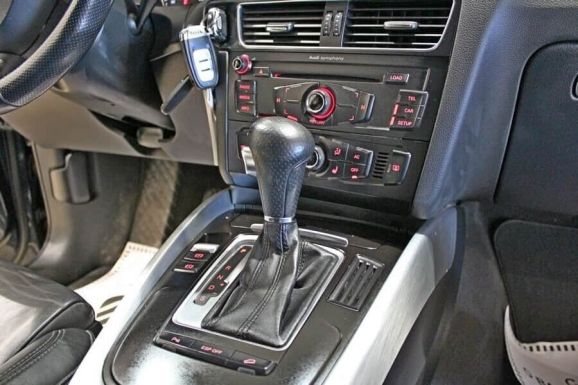 Audi Q5, 3.0 л, Робот, 2011 фото 9