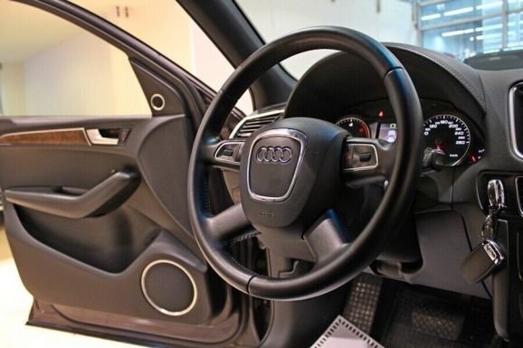 Audi Q5, 3.0 л, Робот, 2009 фото 10