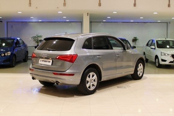 Audi Q5, 2.0 л, Робот, 2010 фото 6