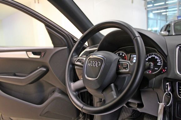 Audi Q5, 2.0 л, АТ, 2012 фото 11