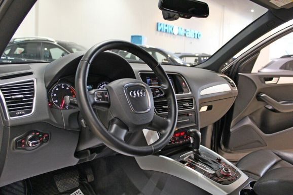 Audi Q5, 2.0 л, АТ, 2012 фото 12