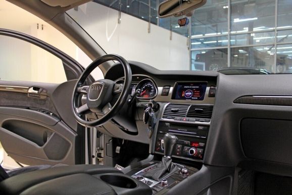 Audi Q7, 4.2 л, АТ, 2010 фото 7