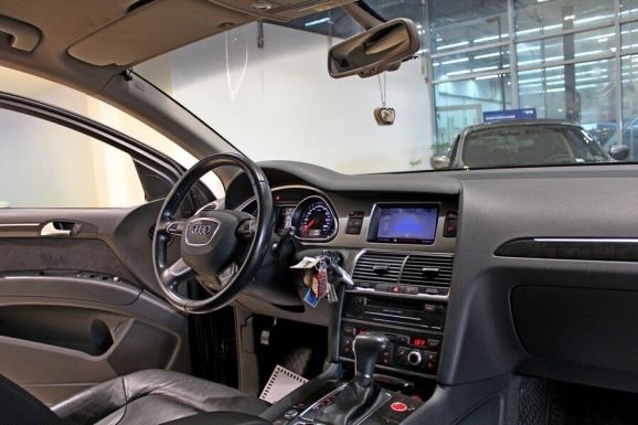 Audi Q7, 3.0 л, АТ, 2012 фото 7