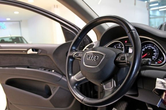 Audi Q7, 3.0 л, АТ, 2012 фото 12