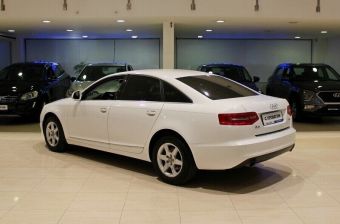 Audi A6, 2.8 л, АКПП, 2010 фото 6