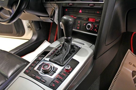 Audi A6, 2.8 л, АТ, 2010 фото 9