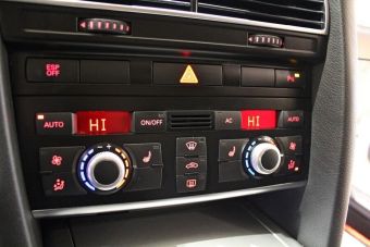 Audi A6, 2.8 л, АКПП, 2010 фото 1