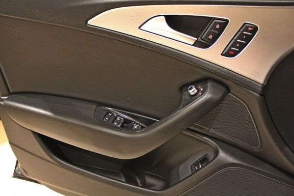 Audi A6, 2.8 л, Робот, 2012 фото 8