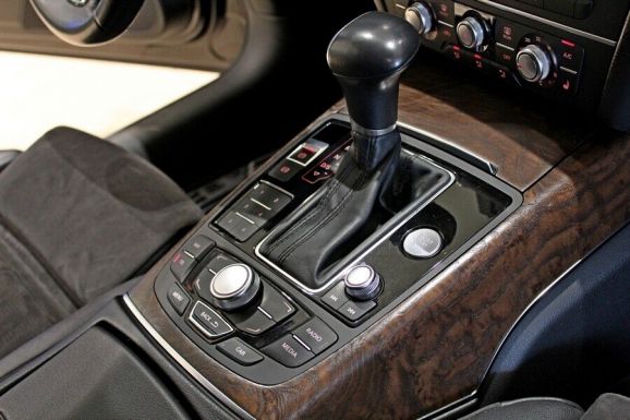 Audi A6, 2.0 л, Вариатор, 2012 фото 9