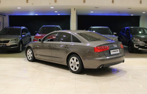 Audi A6, 2.0 л, Вариатор, 2011 фото 5