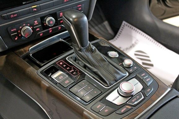 Audi A6, 1.8 л, Робот, 2014 фото 13