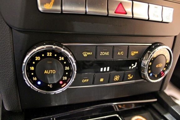 Mercedes-Benz C-Класс, 1.8 л, АТ, 2011 фото 2