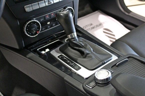 Mercedes-Benz C-Класс, 1.6 л, АТ, 2014 фото 1