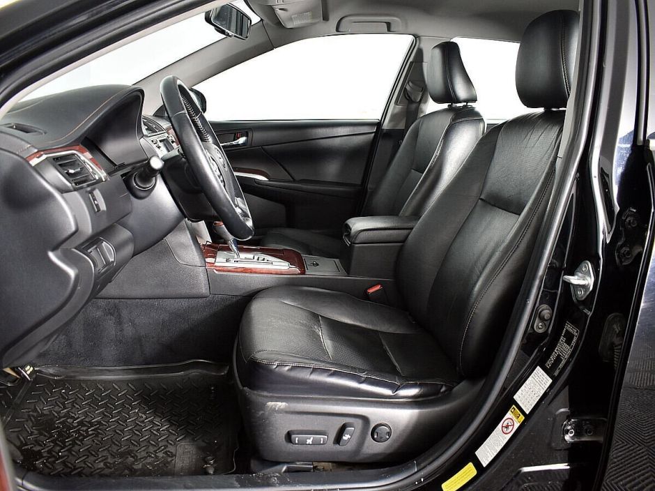 Toyota Camry, 2.5 л, АТ, 2012 фото 10