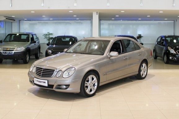 Mercedes-Benz E-Класс, 2.5 л, АТ, 2009 фото 3