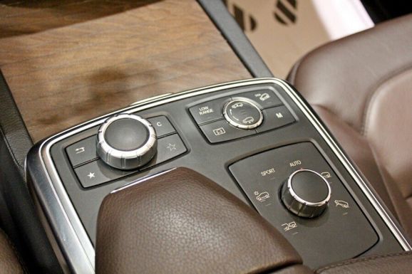 Mercedes-Benz M-Класс, 3.5 л, АТ, 2013 фото 1