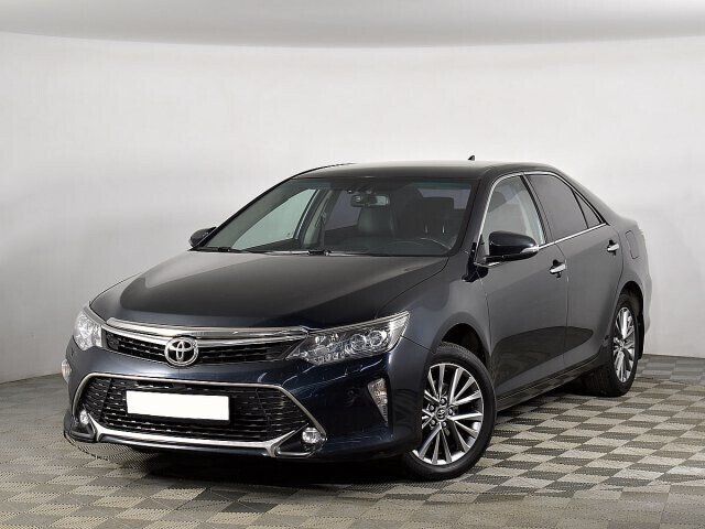 Toyota Camry, 2.5 л, АТ, 2017 фото 3