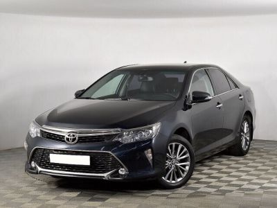 Toyota Camry, 2.5 л, АКПП, 2017 фото 3