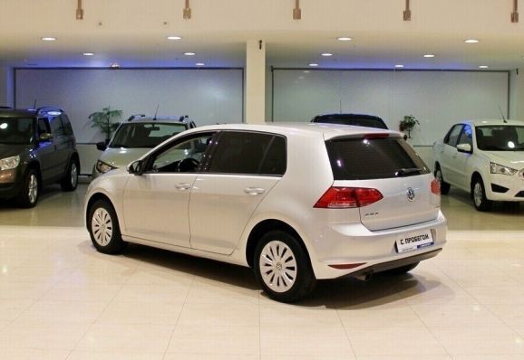 Volkswagen Golf, 1.2 л, Робот, 2014 фото 5