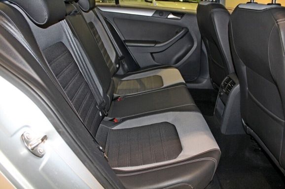 Volkswagen Jetta, 1.4 л, Робот, 2017 фото 8