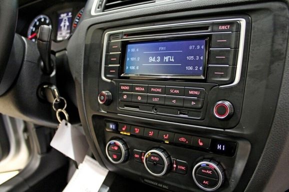 Volkswagen Jetta, 1.4 л, Робот, 2017 фото 11