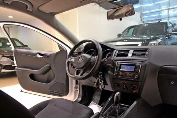 Volkswagen Jetta, 1.6 л, АТ, 2018 фото 7