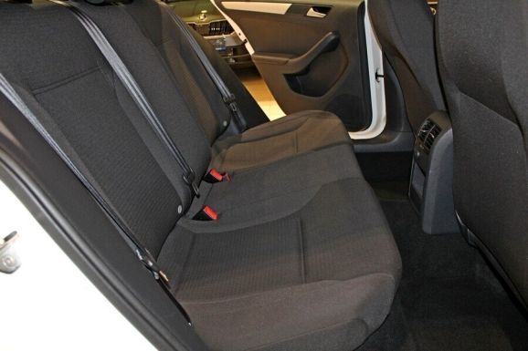 Volkswagen Jetta, 1.6 л, АТ, 2018 фото 8