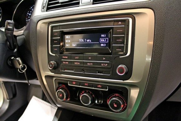 Volkswagen Jetta, 1.6 л, АТ, 2018 фото 9