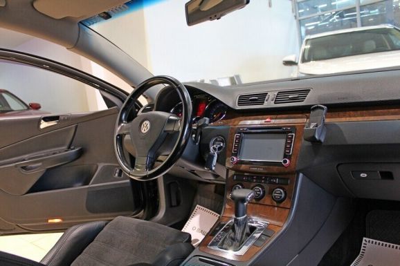 Volkswagen Passat, 2.0 л, Робот, 2007 фото 7