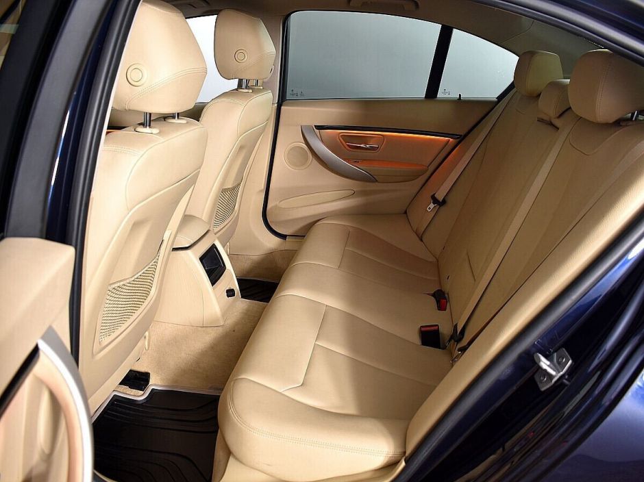 BMW 3 серии, 1.6 л, АТ, 2014 фото 1