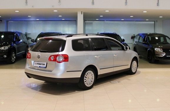 Volkswagen Passat, 2.0 л, Робот, 2008 фото 6